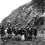 Left to right -
Charlie, Elvira Arvid sr. & jr. Beda, Mae Kronland, possibly John Ekburg, Gus and Signe posing in front of the Black Di'Mond mine. Circa early 1930's)